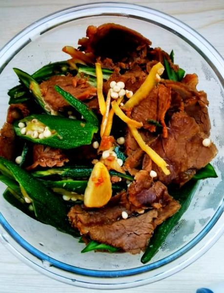 秋葵炒牛肉怎么做_秋葵炒牛肉要不要焯水