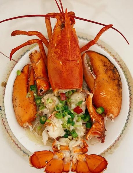 清蒸龙虾怎么做_蒜蓉龙虾怎么做好吃