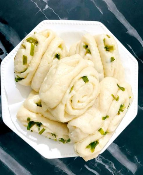 葱花油馍怎么做_葱花油馍家常做法