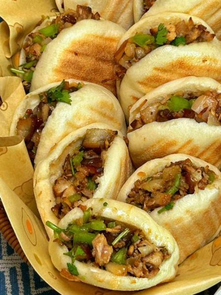 肉夹馍怎么做_正宗肉夹馍的配方和步骤