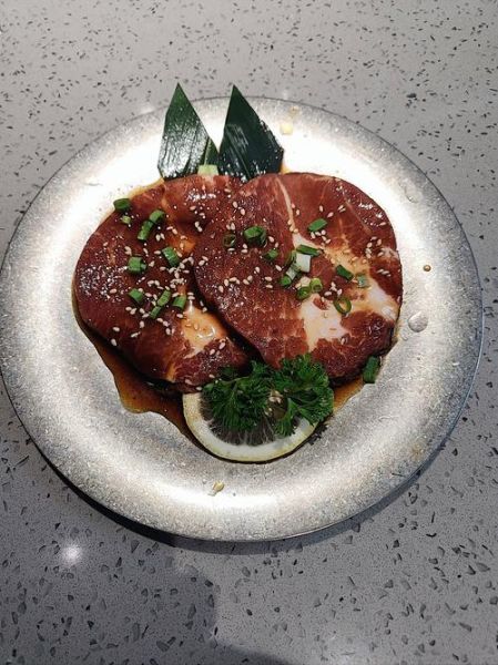 梅花肉怎么做好吃_梅花肉的家常做法