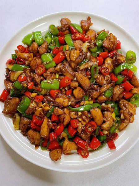 鸡腿肉怎么做好吃_家常鸡腿肉做法大全