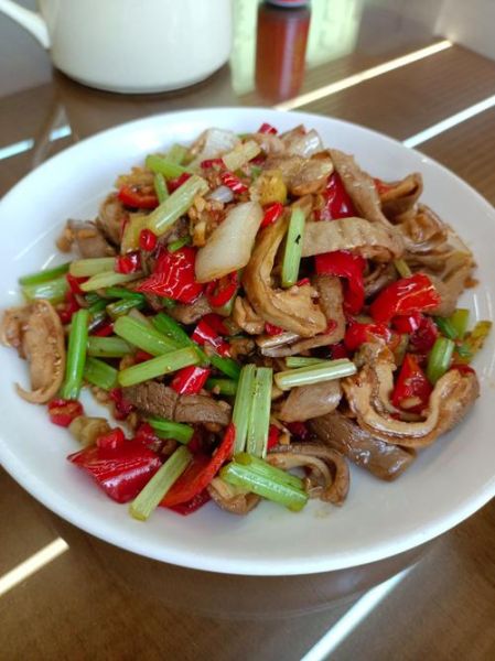 溜肚片家常做法_肚片怎么炒才嫩