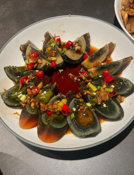 姜汁松花蛋怎么做_松花蛋去碱味技巧