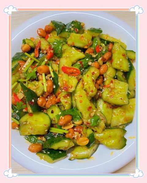 凉拌黄瓜怎么做_凉拌黄瓜需要焯水吗