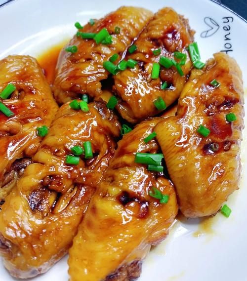 鸡翅怎么做好吃_家常鸡翅简单做法