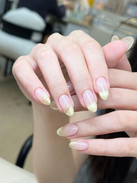 什么指甲颜色带财运_招财美甲颜色推荐