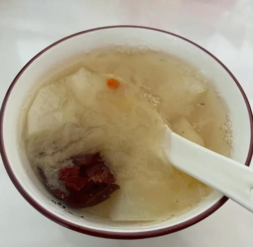 梦到银耳是什么意思_梦见银耳汤好不好