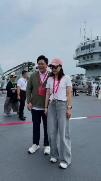 霍启刚是什么星座_霍启刚生肖属相