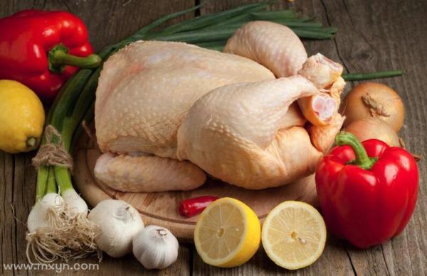 梦到吃鸡肉是什么意思_周公解梦原版解析