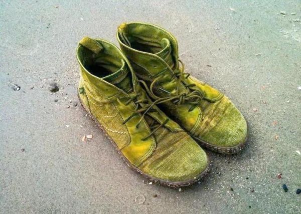 梦到鞋里有水_是什么预兆