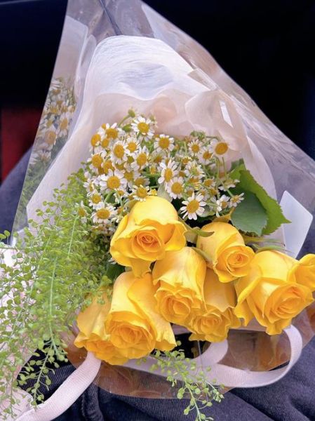 梦到假花是什么意思_梦到假花预示什么