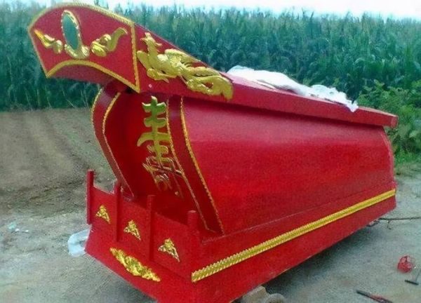 梦见人骨头是什么意思_梦到死人骨头预示什么